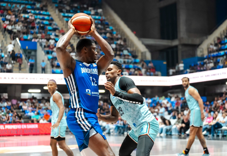 RD pulveriza a Nicaragua y se adueña primer lugar grupo A