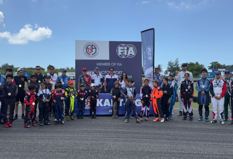 Ethan Pichardo se impone en la Mini FDA en el regreso del karting