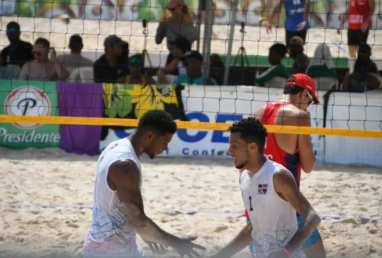 De Jesús y Martínez se imponen en inicio sexta parada Tour Norceca