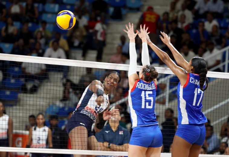Las Reinas del Caribe avanzan por el oro y buscan su novena corona